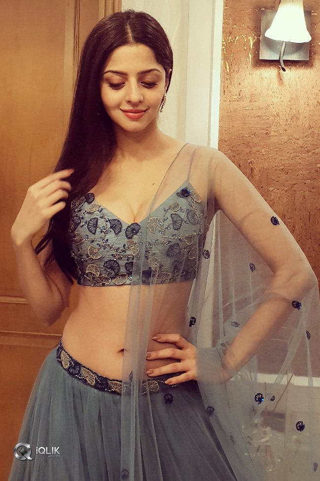 Vedhika